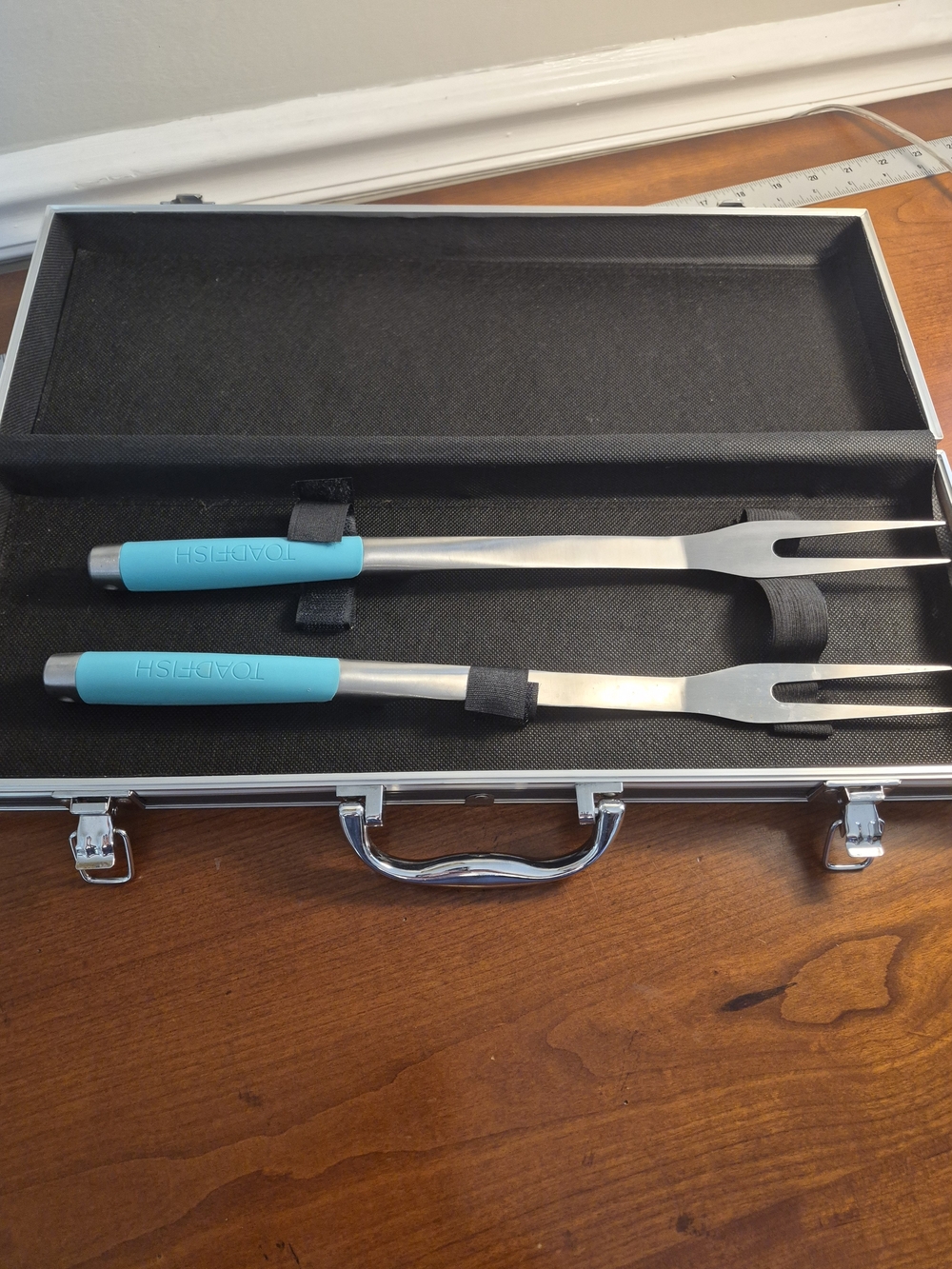 Toadfish Two Piece  Teal Stainless Steel BBQ Forks Set with Carrying Case